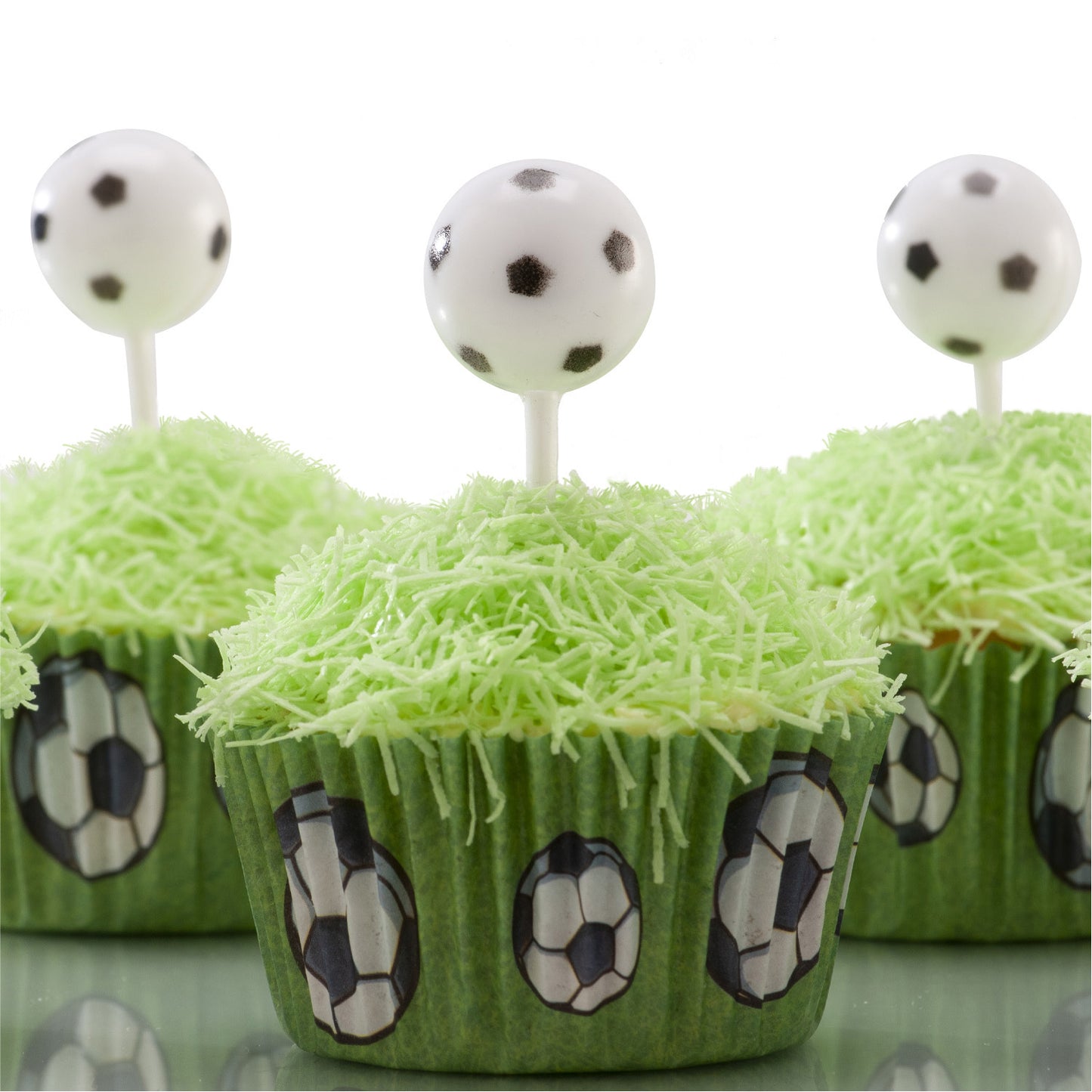 CAKE TOPPER PLASTIC FOOTBALL FIGURES 6 PCS, 12 BAGS