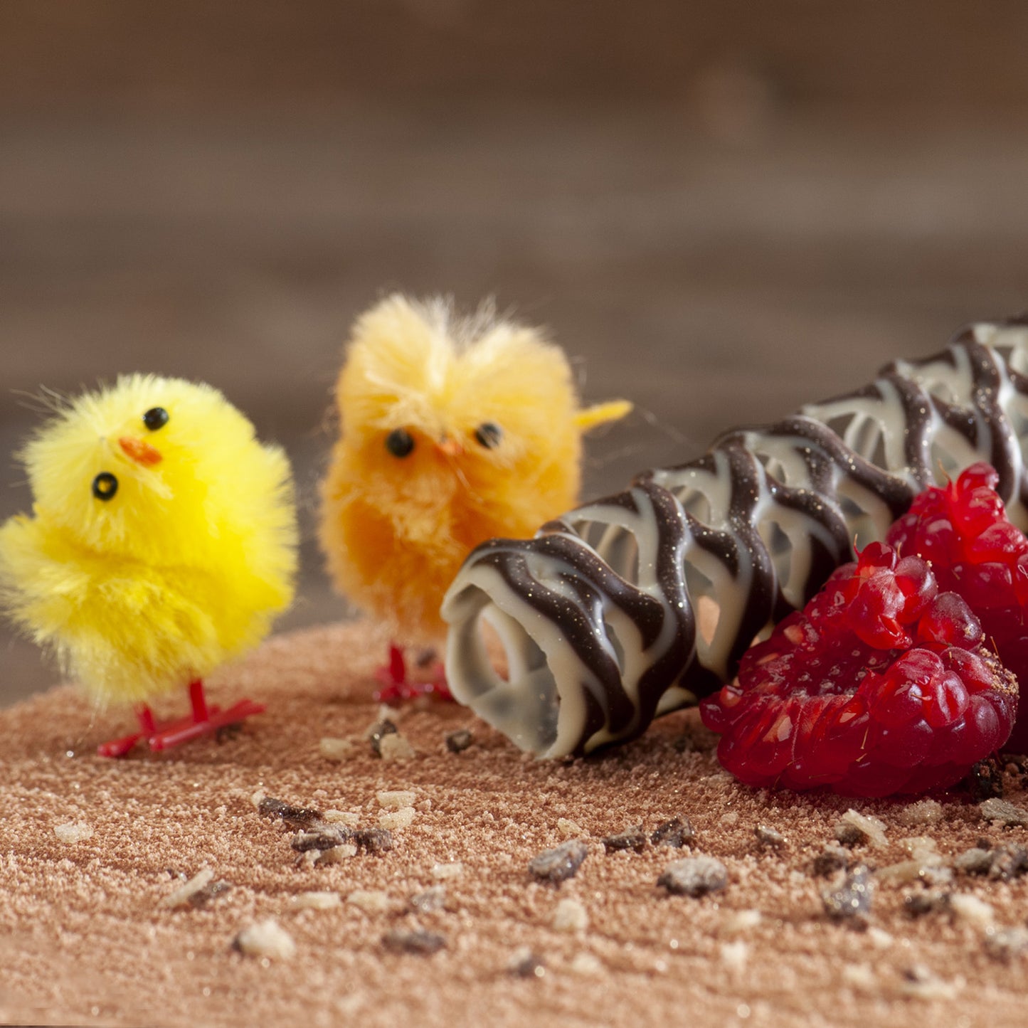 72 POUSSINS JAUNE 3CM.