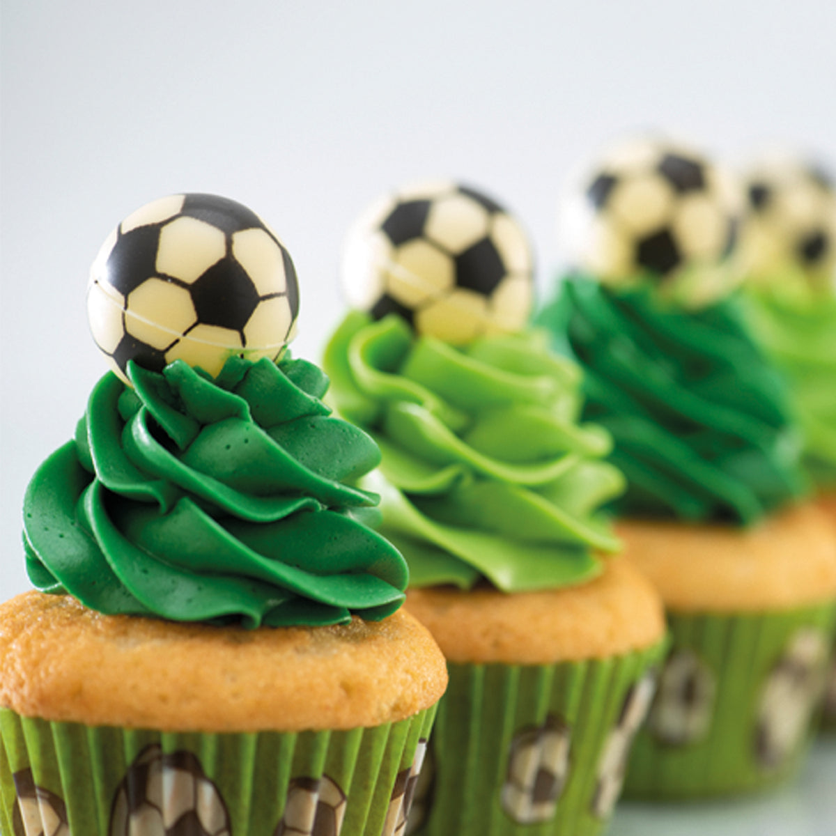 BOLA FÚTBOL DE CHOCOLATE BLANCO 3D Ø30MM