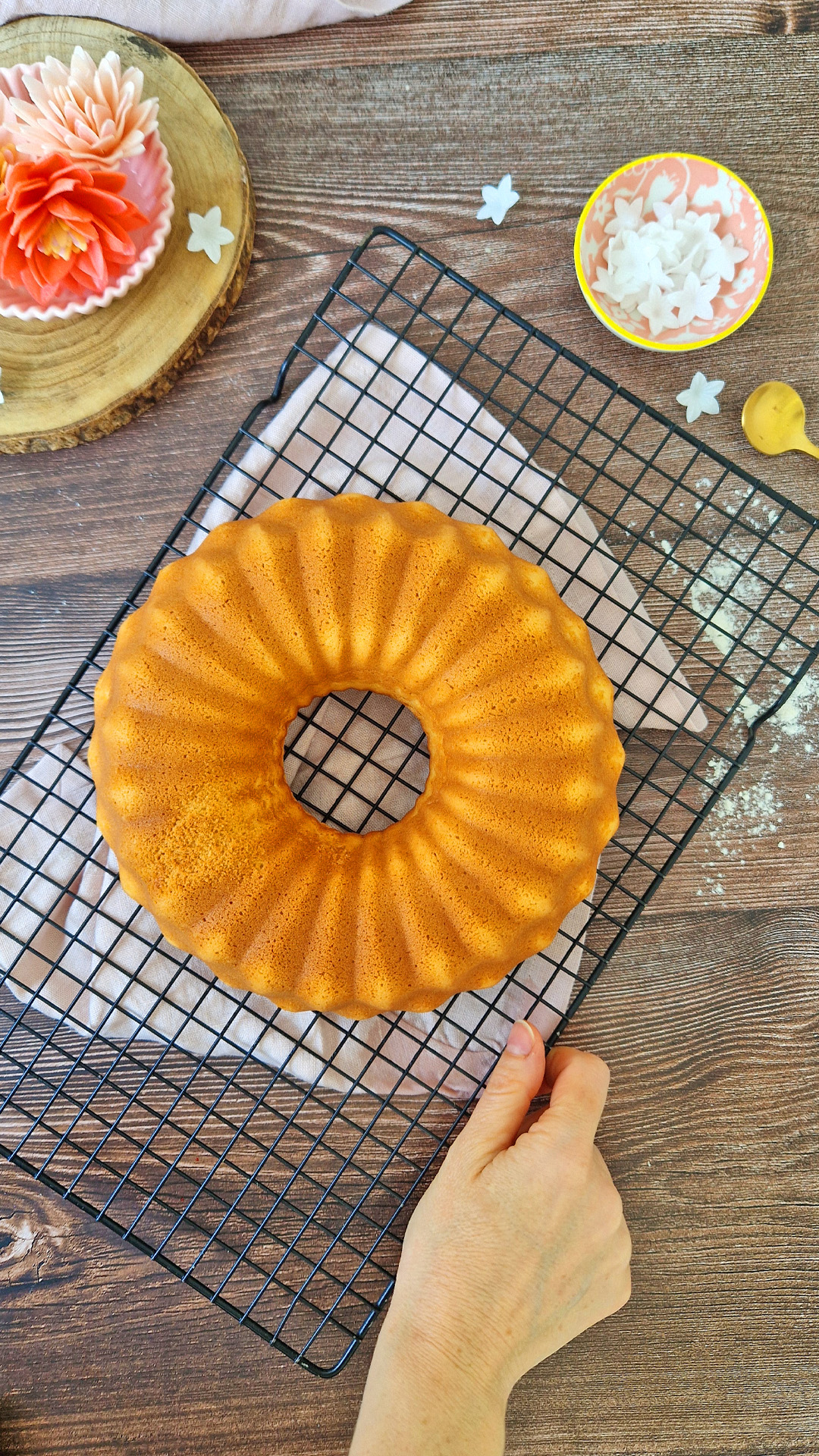 LILAS EM OBREIA PEROLA BRANCO 2 CM