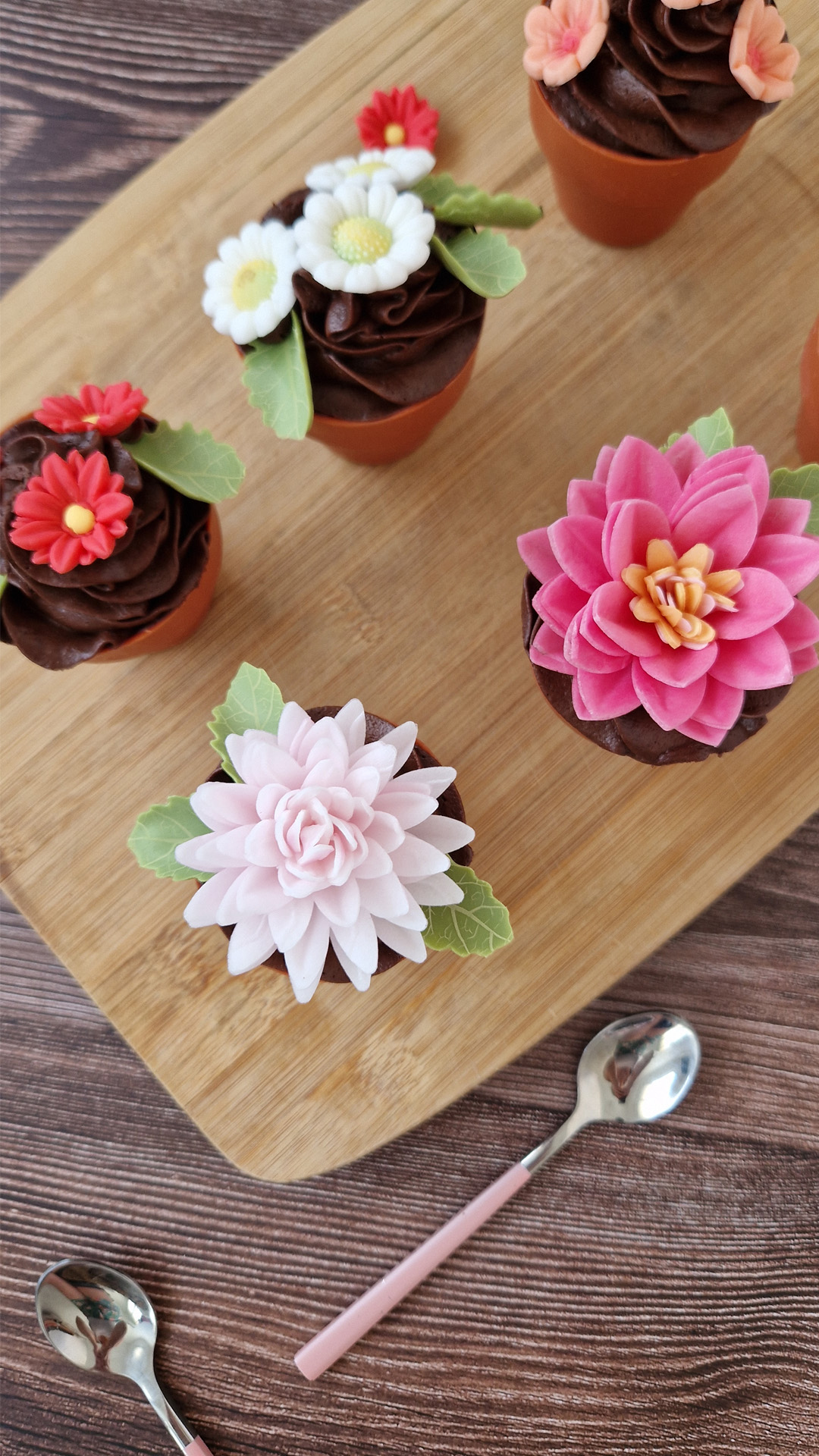 FLOR OTOÑO GIGANTE OBLEA COLOR ROSADO Ø 12.5CM