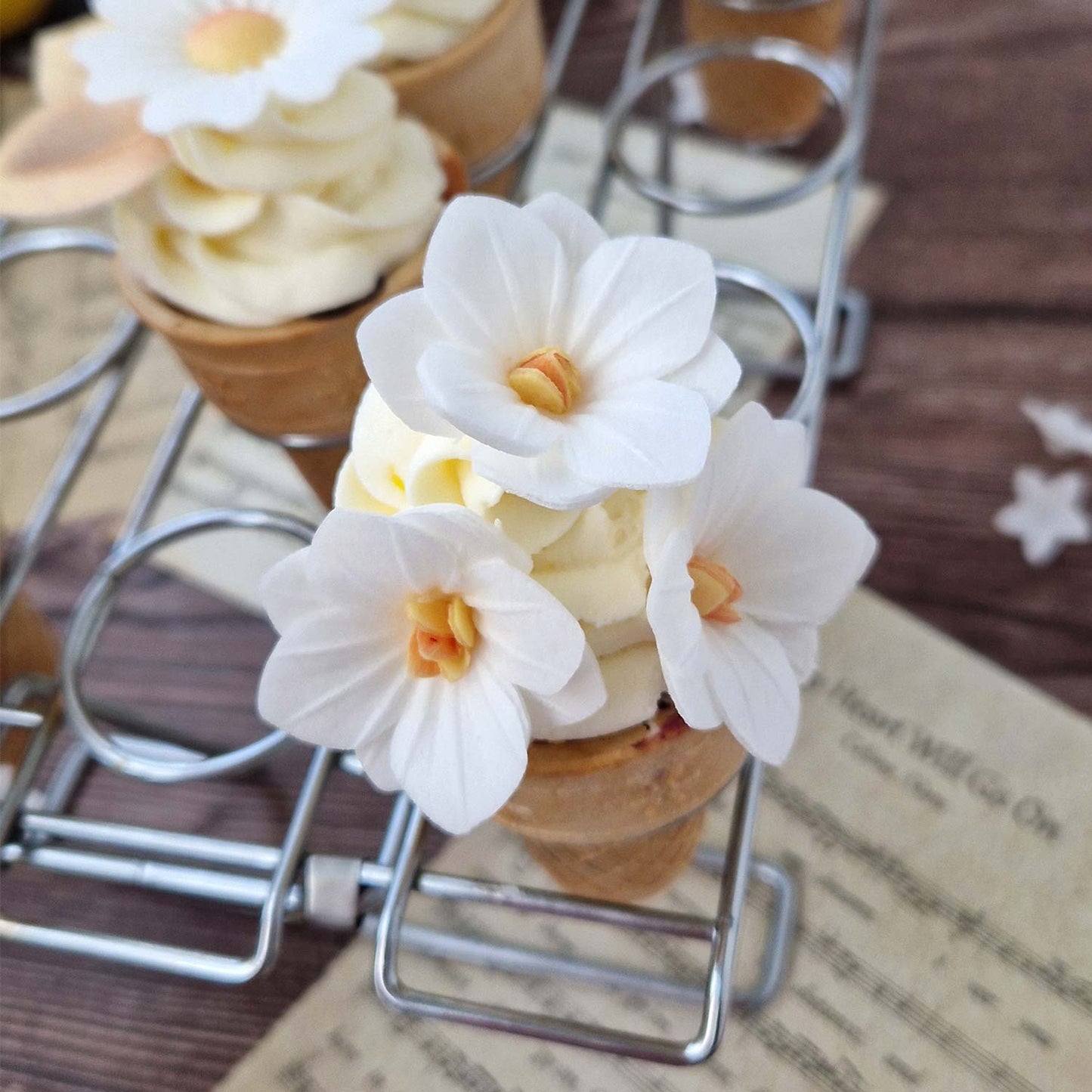 FLEURS EN AZYME BLANCHES 4CM