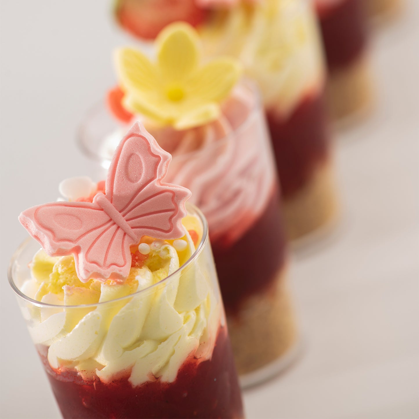 DECORAÇÃO DE AÇÚCAR FLORES, FOLHAS E BORBOLETAS 7 MODELOS 42