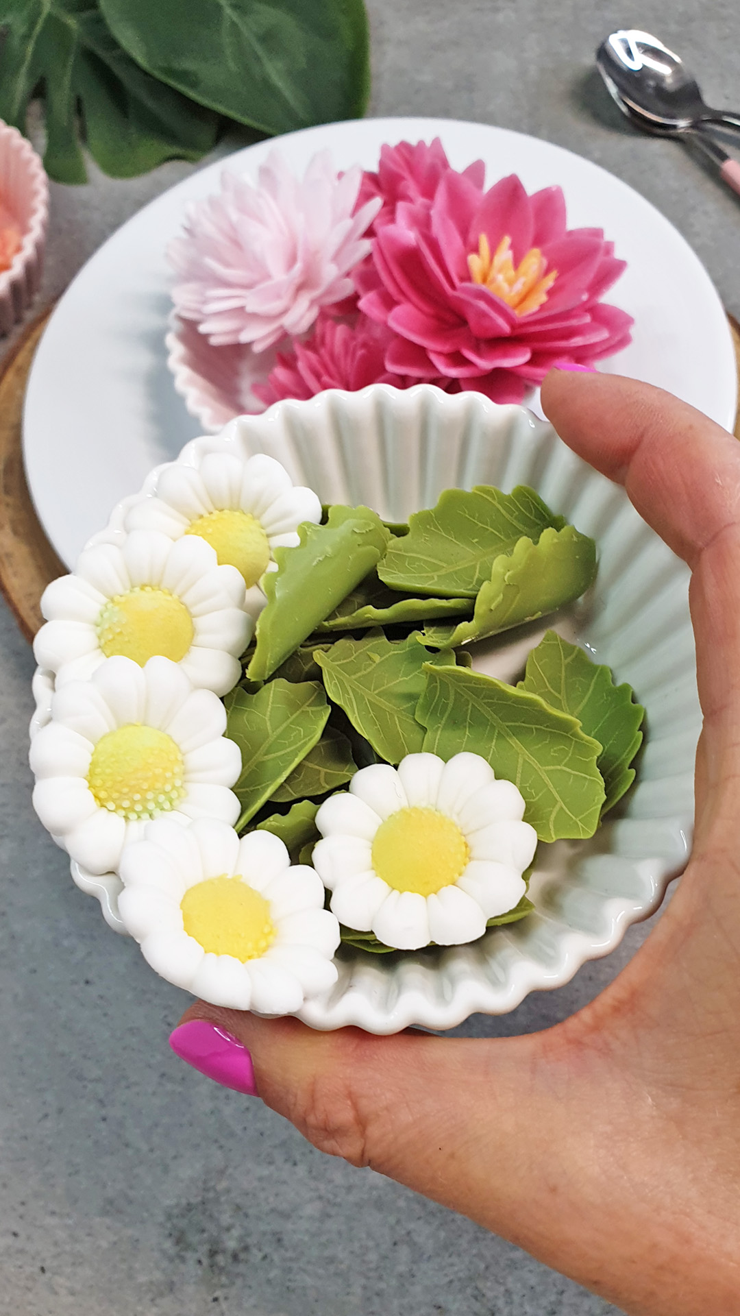 BLÍSTER AZÚCAR 7 MARGARITAS BLANCAS Y 5 HOJAS VERDES