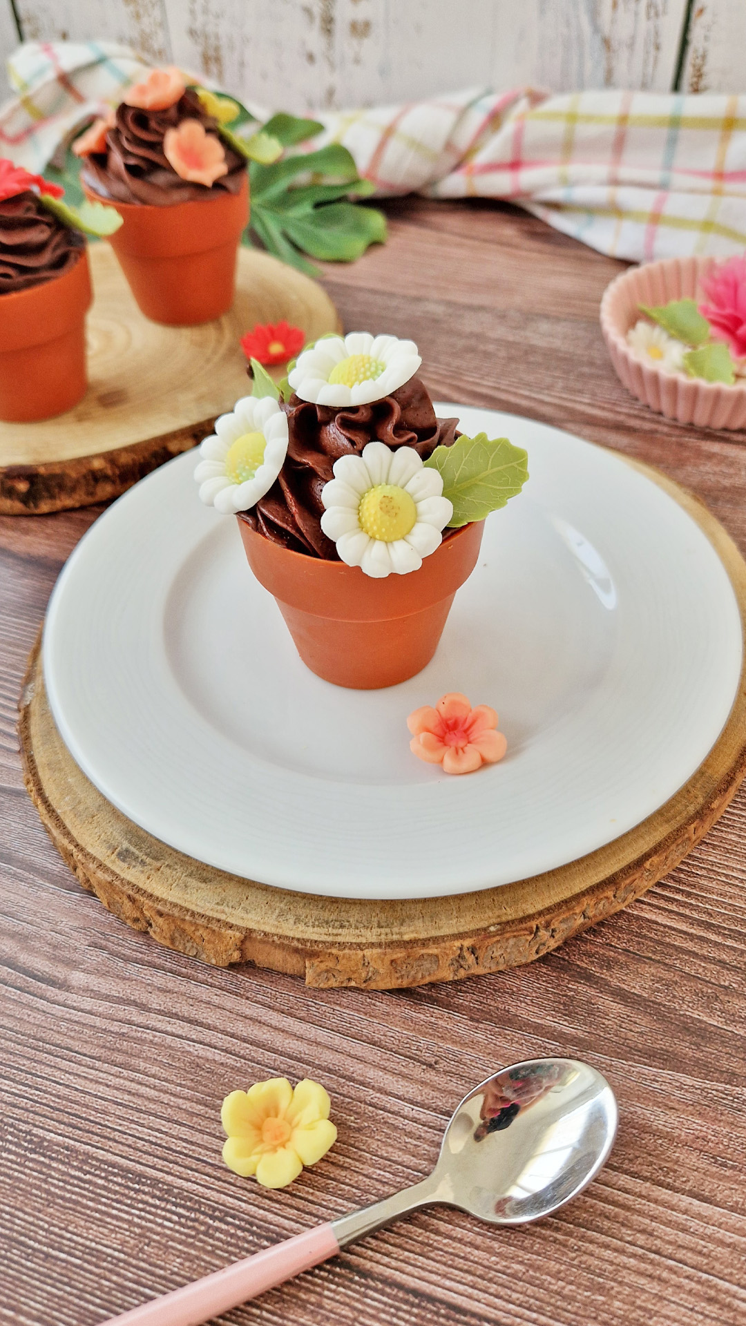 BLÍSTER AZÚCAR 7 MARGARITAS BLANCAS Y 5 HOJAS VERDES