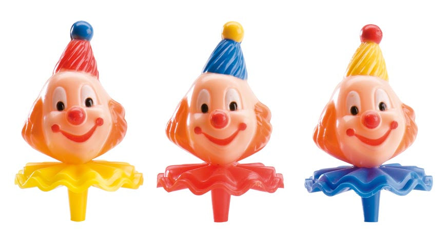 SET OF CLOWN HEADS*