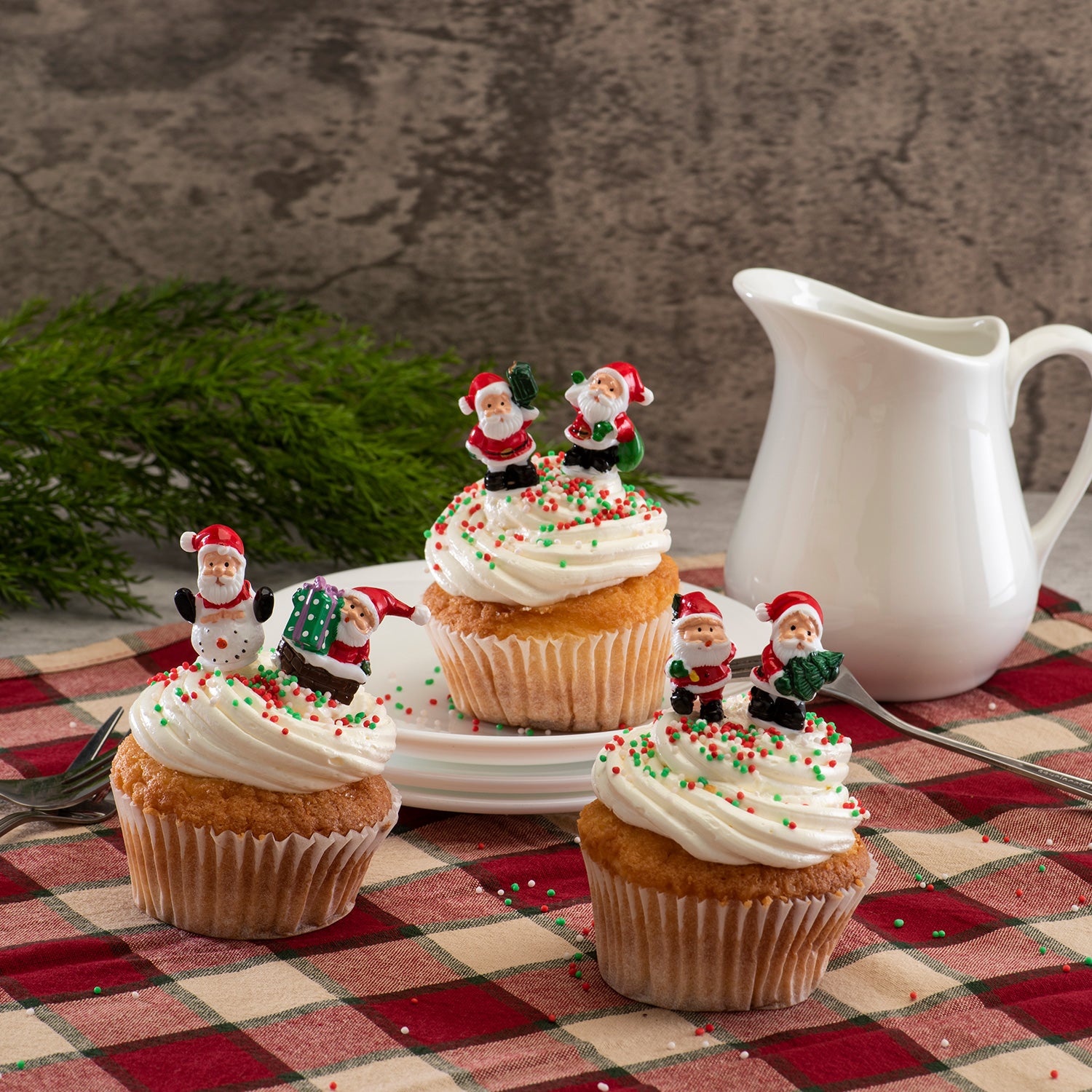 FIGURAS PLÁSTICAS PAPAI NOEL 8 MODELOS 3CM