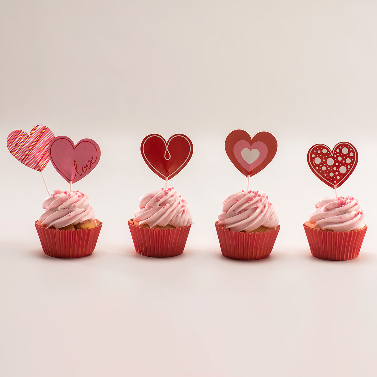 PAPER CAKE TOPPER HEARTS 8 MODELS 8 UNITS