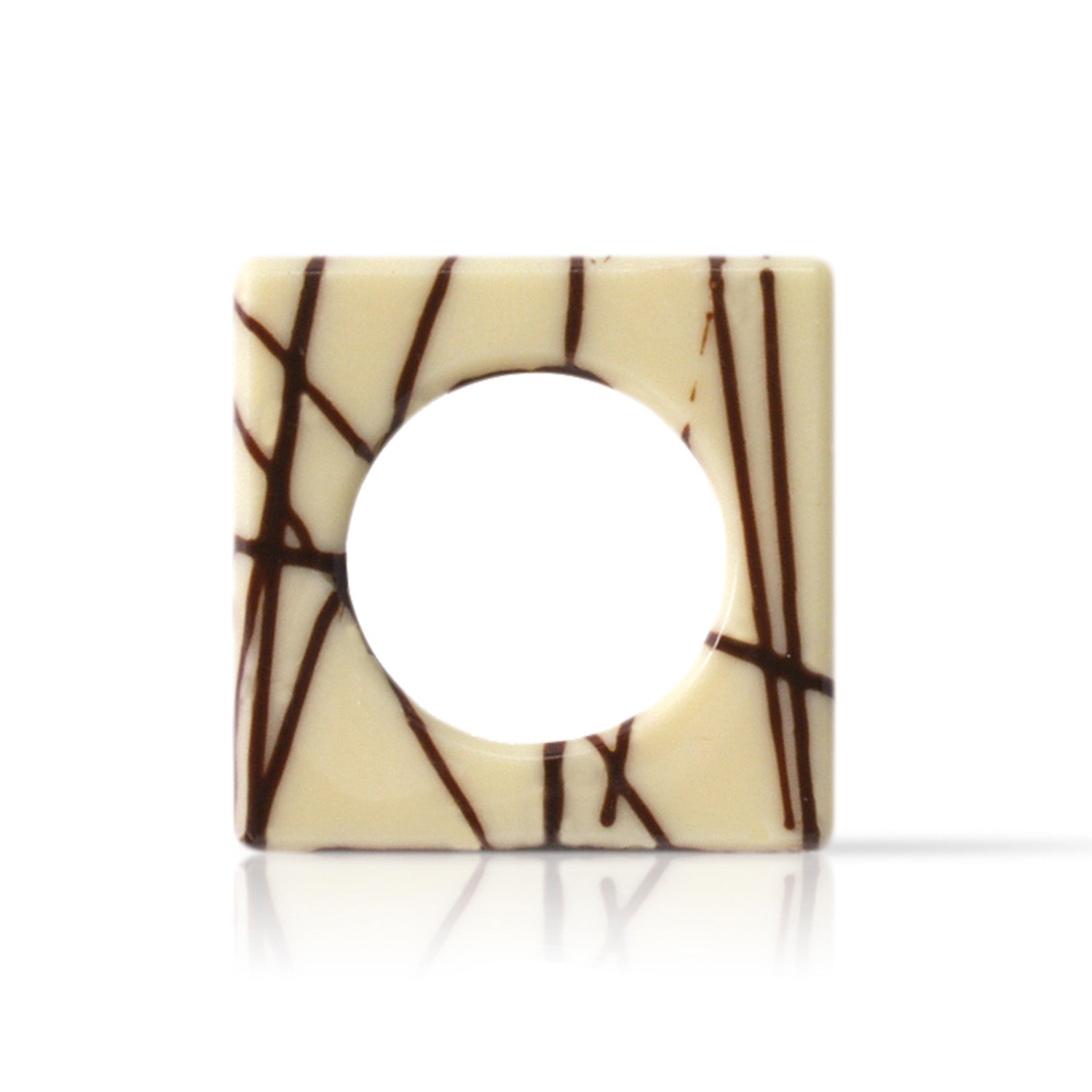 SQUARE WHITE CHOCOLATE WITH BLACK STRIPES 46X46MM
