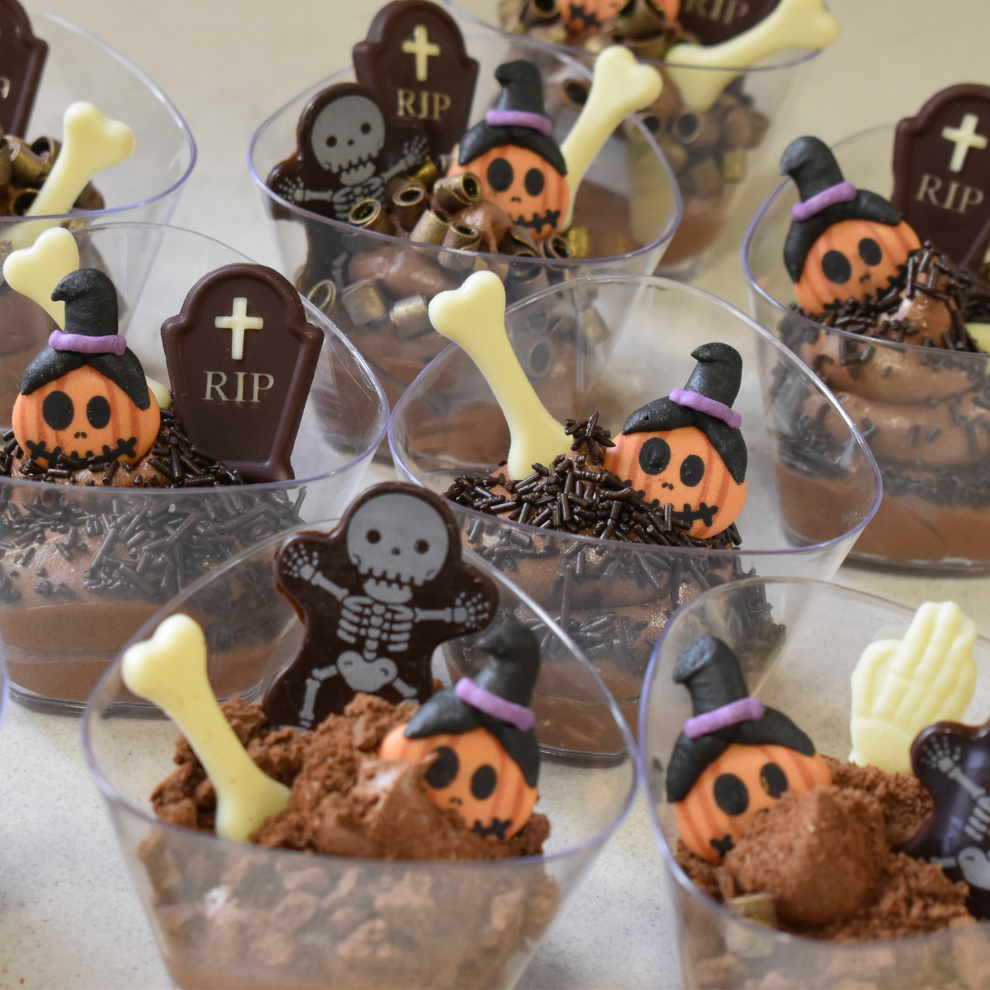 SCHELETRO HALLOWEEN CIOCCOLATO FONDENTE 46X36.6MM