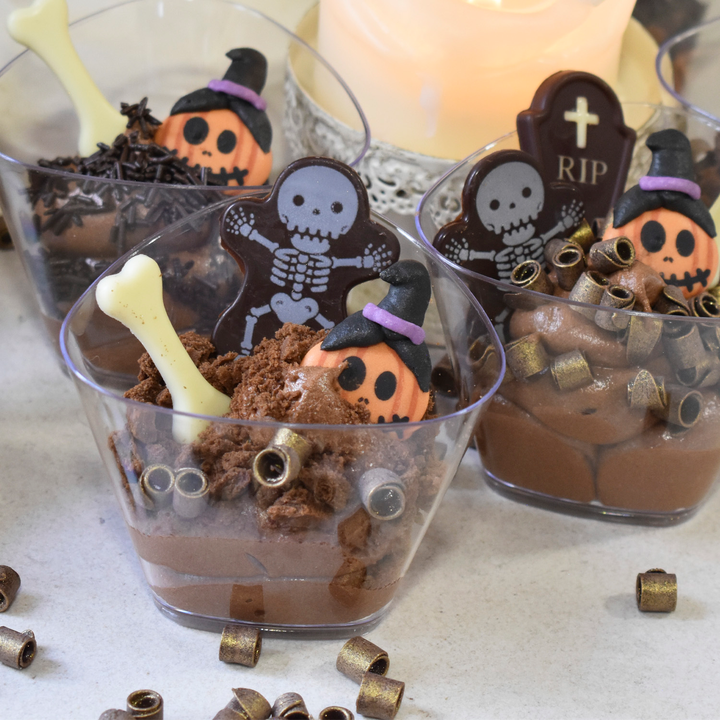DECORAÇÃO CHOCOLATE BRANCO SORTIDO CEMITÉRIO 4 MODELOS 80 UDS