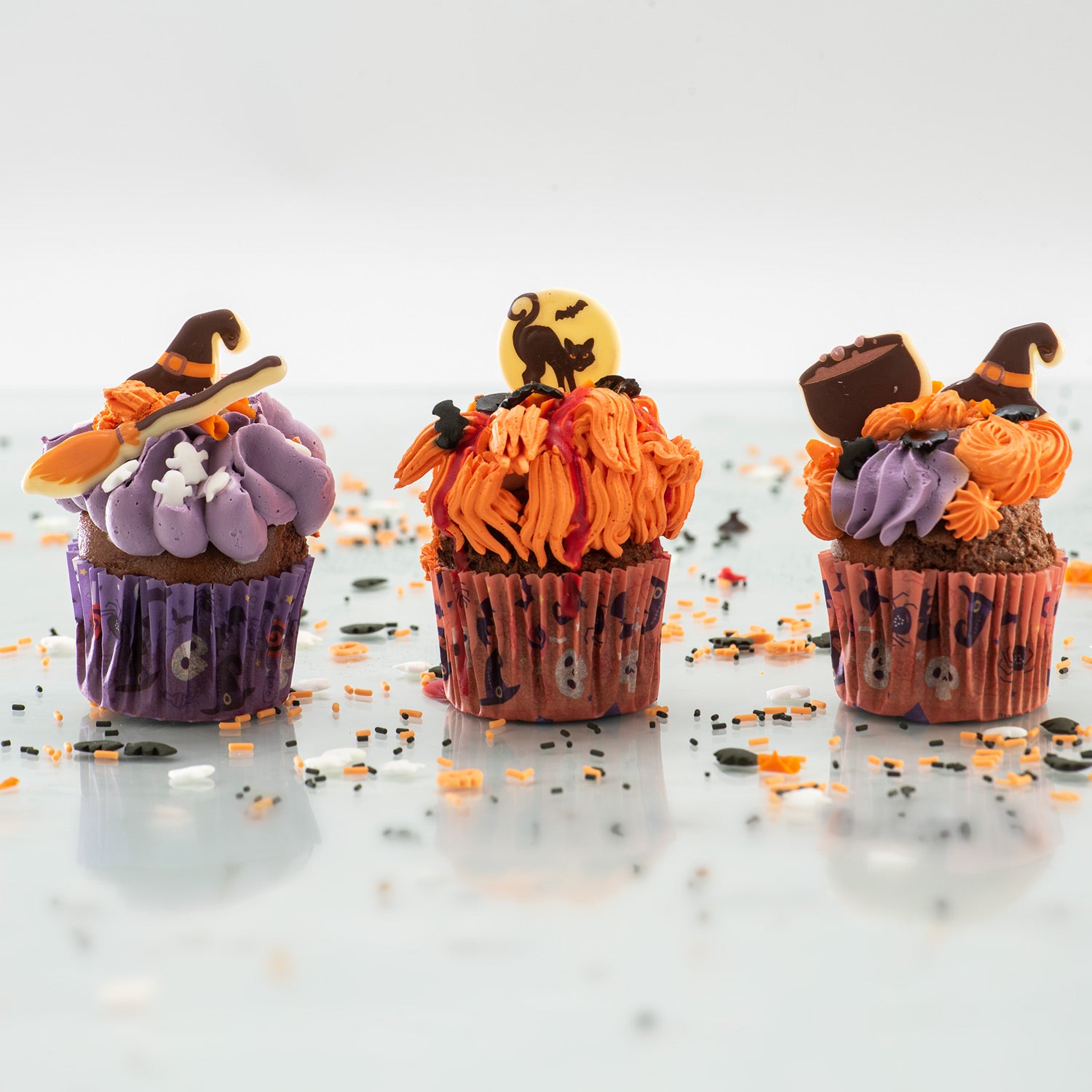 SURTIDO HALLOWEEN ESCOBA, CALABAZA, GATO -35MM - 70 UDS