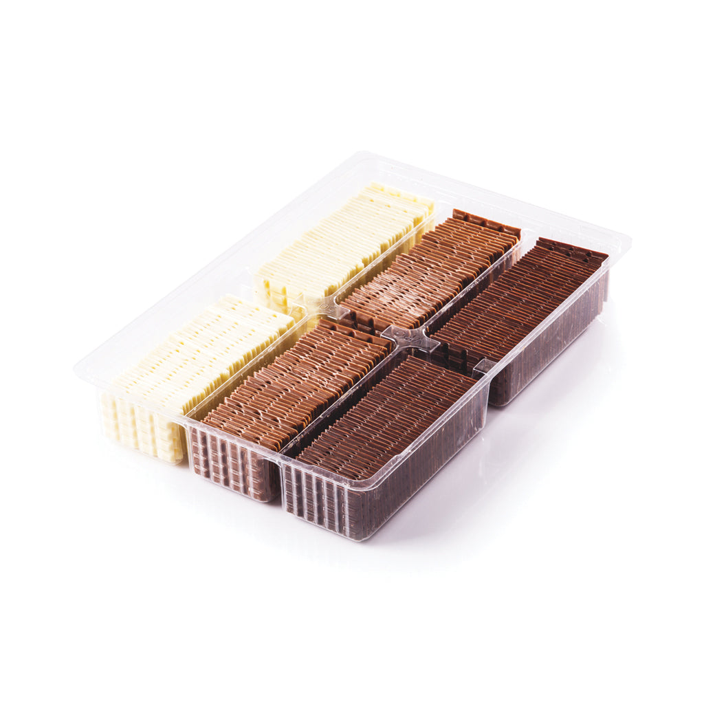  THREE CHOCOLATES CHOCOLATE BARS 30X45 MM - 230 UNITS
