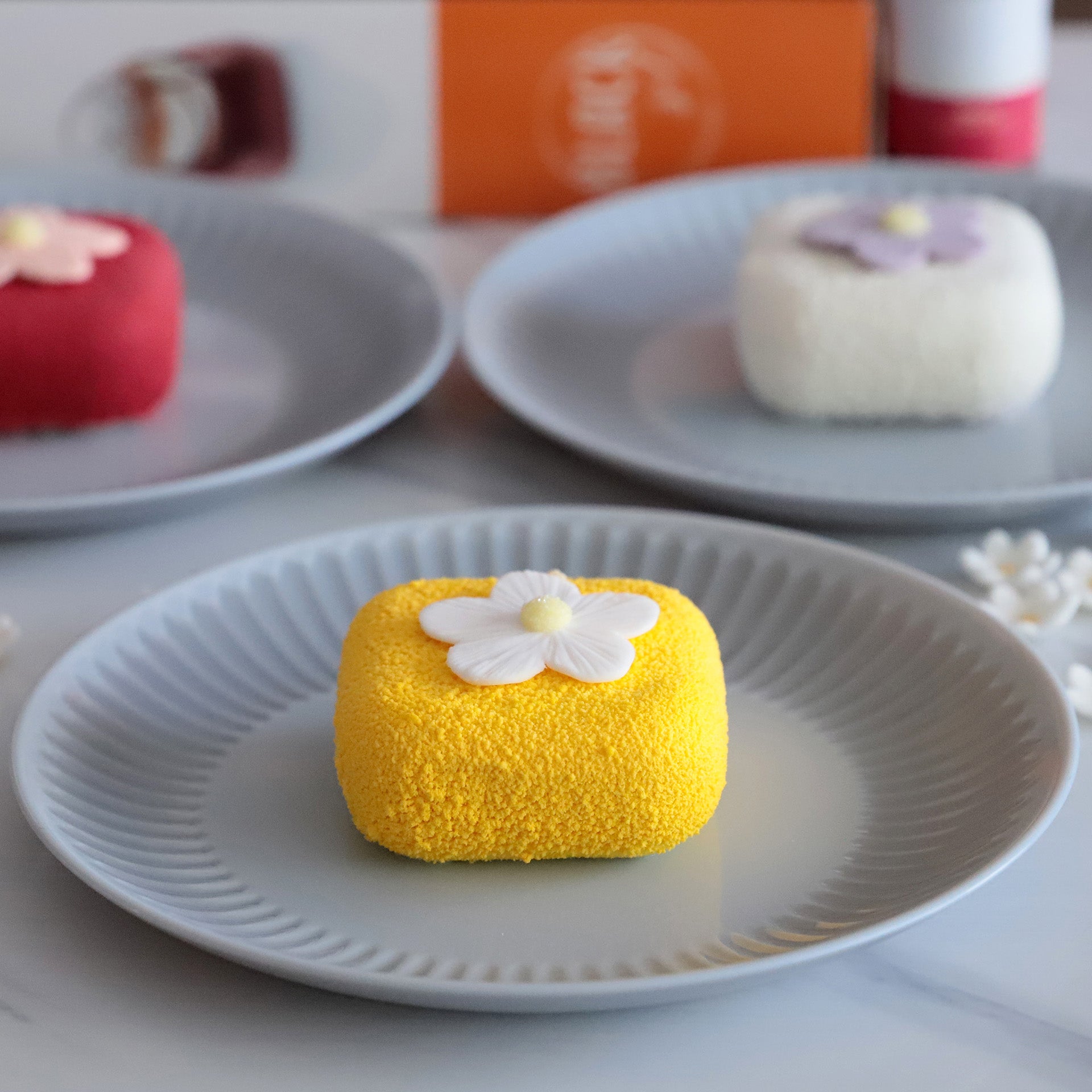 NUOVO SPRAY GIALLO VELLUTO 400ML