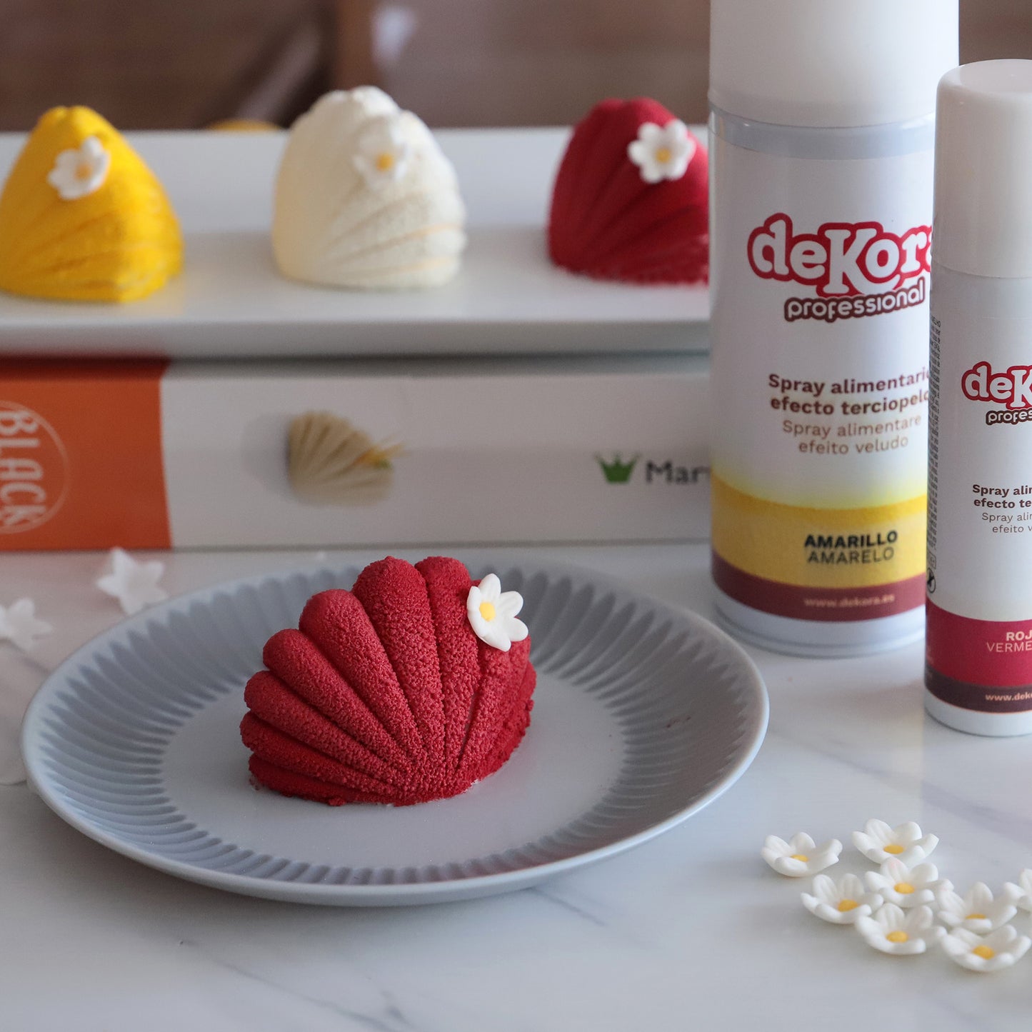 NUOVO SPRAY EFEETTO VELLUTO ROSSO 100ML