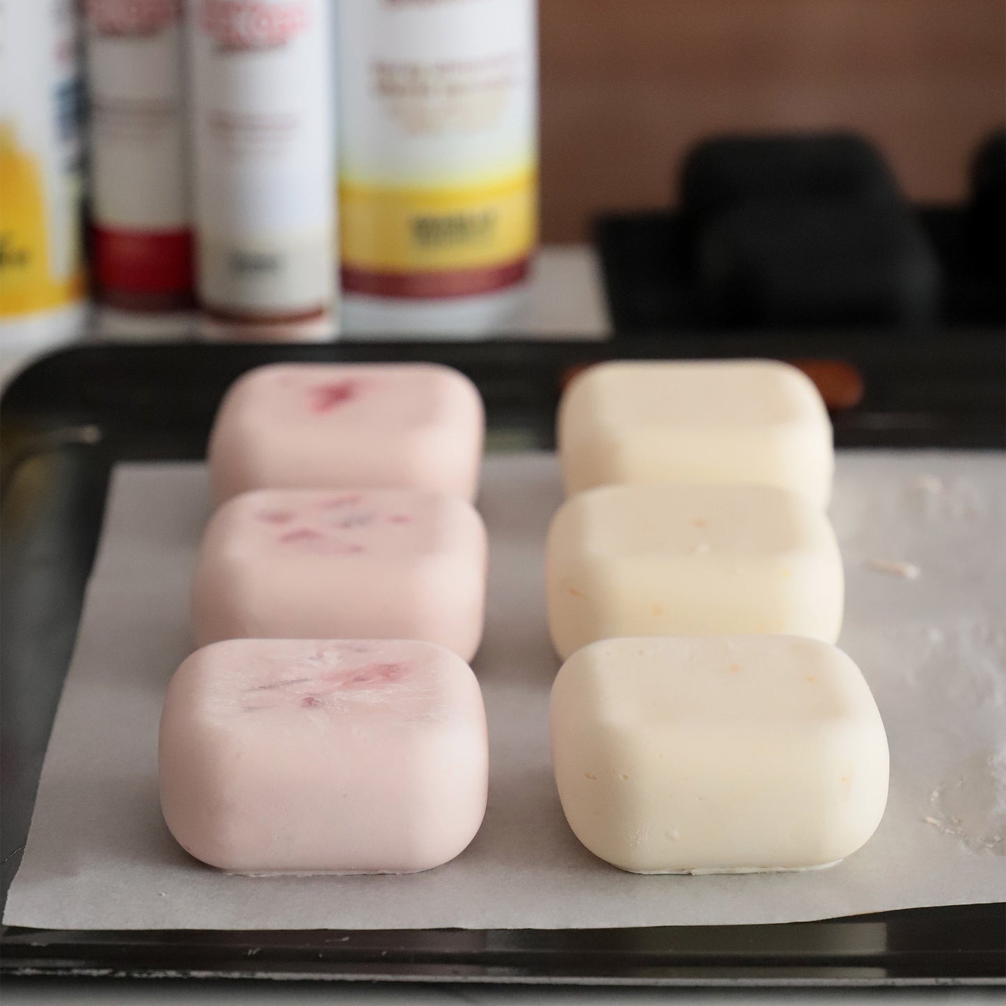 6 MOULDS BOX DIAM64X64 H35MM